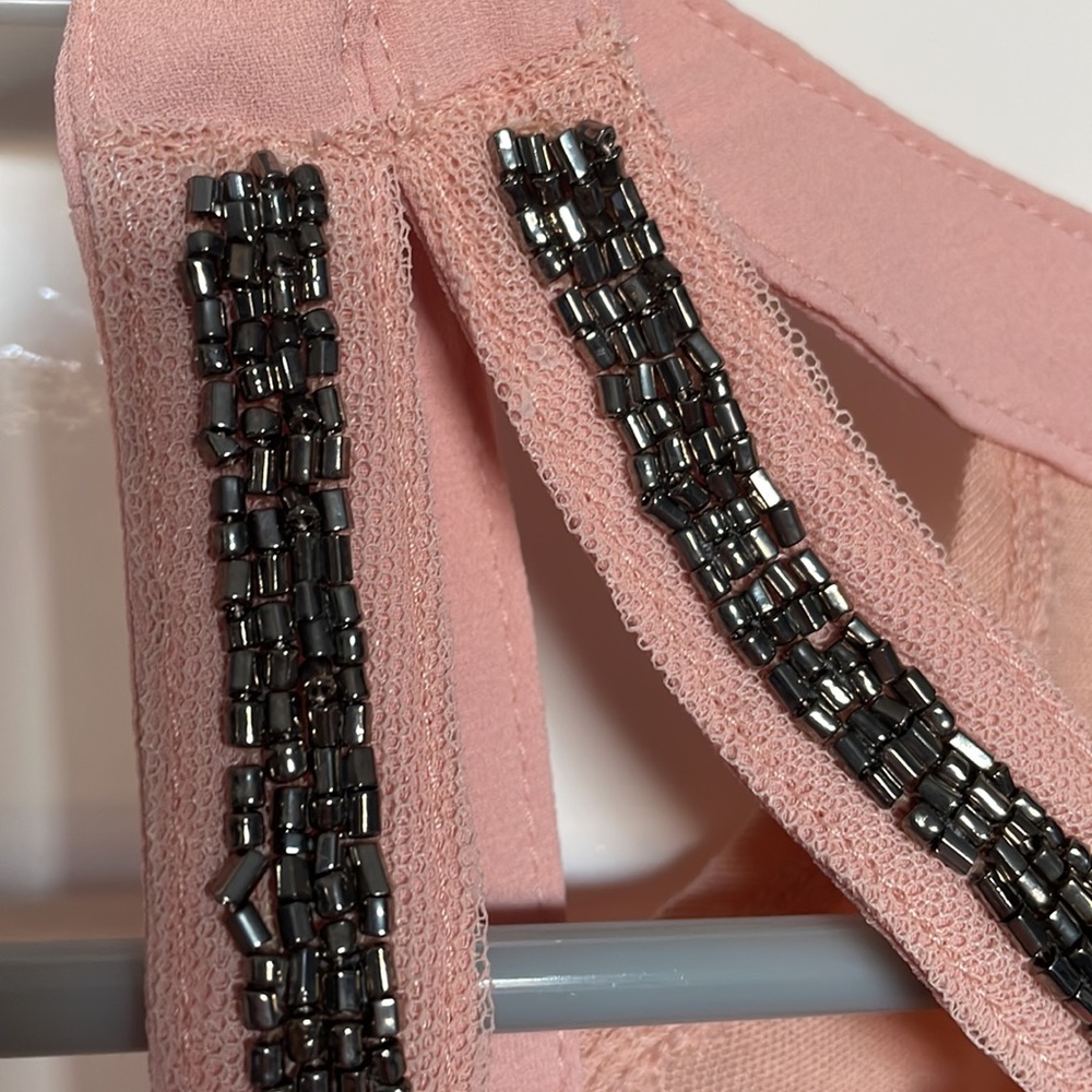 NWT Express blush Bead Accent blouse - Picture 3 of 8